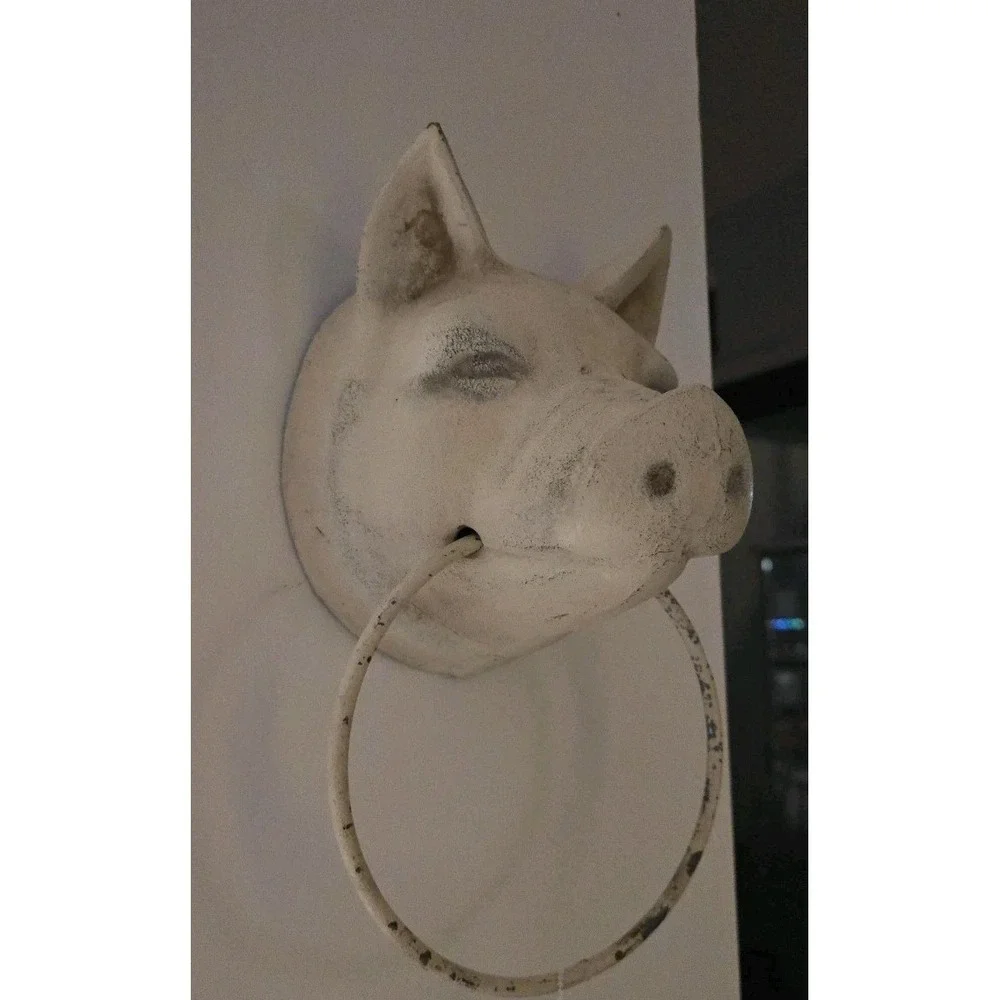 New Wisteria‎ Pig Towel Ring Holder Wall Mount Rustic Farmhouse Decor VTG Style